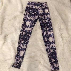 GYMSHARK PATTERNED LEGGINGS NEVER BEEN WORN